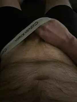 Snapshot of Straightlad95 chatting on May 9, 2026, 12:58 am Straightlad95 online show from May 9, 2026, 12:58 am