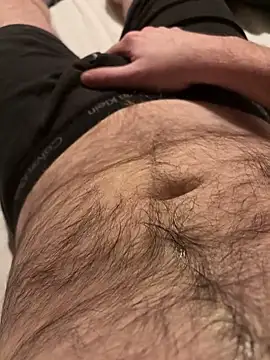 Snapshot of Straightlad95 chatting on May 31, 2026, 10:21 pm Straightlad95 online show from May 31, 2026, 10:21 pm