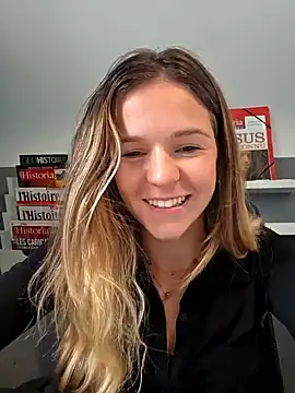 lucie mehott online show from October 3, 2025, 8:05 am