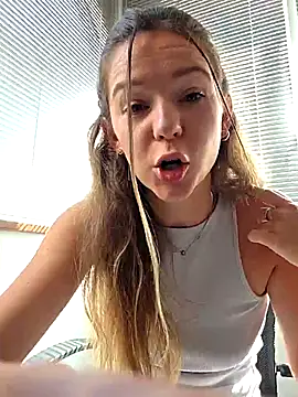 lucie mehott online show from July 23, 2026, 8:44 am