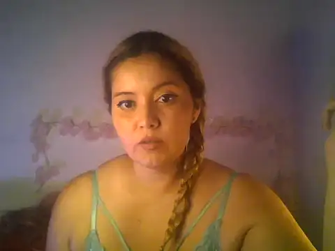 Snapshot of Tania_Nixx chatting on December 18, 2025, 12:38 am Tania Nixx online show from December 18, 2025, 12:38 am