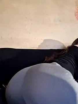 Snapshot of CoreSashaDylan chatting on February 6, 2025, 7:56 am CoreSashaDylan online show from February 6, 2025, 7:56 am