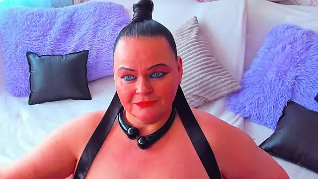 Snapshot of MilanaBiegert chatting on March 7, 2025, 10:46 am MilanaBiegert online show from March 7, 2025, 10:46 am