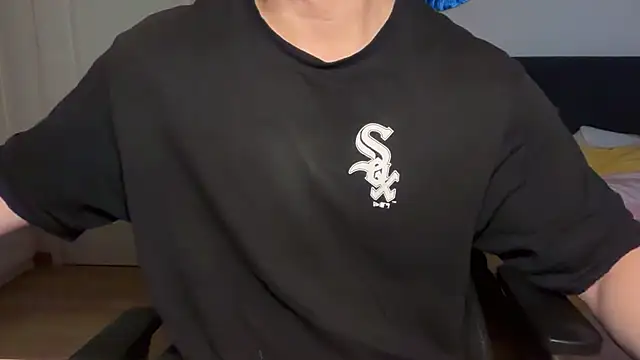 Snapshot of jungcock3210 chatting on December 4, 2025, 1:43 pm jungcock3210 online show from December 4, 2025, 1:43 pm