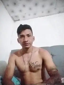 Yesiell online show from November 4, 2025, 3:27 pm