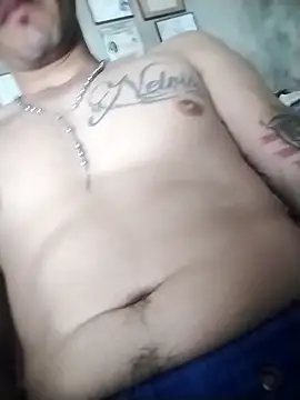 Yesiell online show from November 7, 2025, 2:21 pm