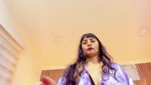 Naughty Kittenm online show from May 12, 2026, 10:54 am