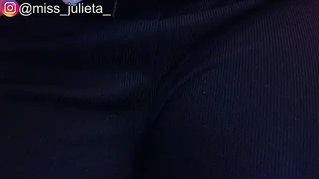 Julieta Russell online show from May 29, 2026, 11:38 am