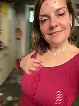 Sunbelxx online show from February 17, 2026, 12:02 pm