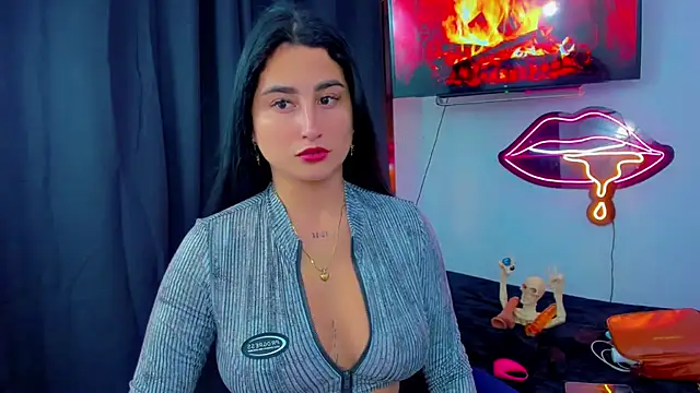 sunshine uwu22 online show from February 18, 2026, 7:21 pm