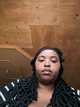 Snapshot of Linahlove chatting on March 18, 2025, 8:39 am Linahlove online show from March 18, 2025, 8:39 am