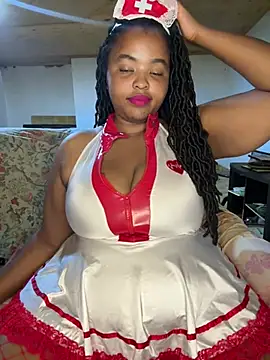 Snapshot of Linahlove chatting on February 22, 2025, 7:03 pm Linahlove online show from February 22, 2025, 7:03 pm