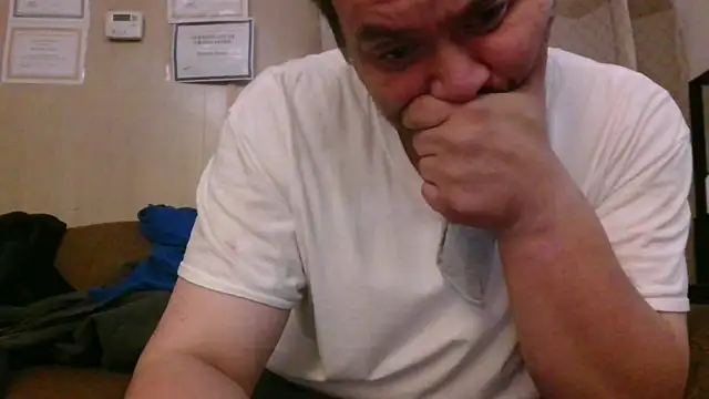 Snapshot of Dickisnice89 chatting on February 18, 2025, 5:09 am Dickisnice89 online show from February 18, 2025, 5:09 am