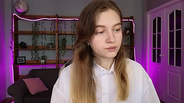 Ksuhesa online show from February 8, 2026, 8:01 am