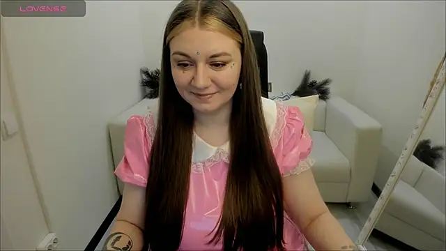 Snapshot of AlisaBacker chatting on December 25, 2024, 9:54 pm AlisaBacker online show from December 25, 2024, 9:54 pm