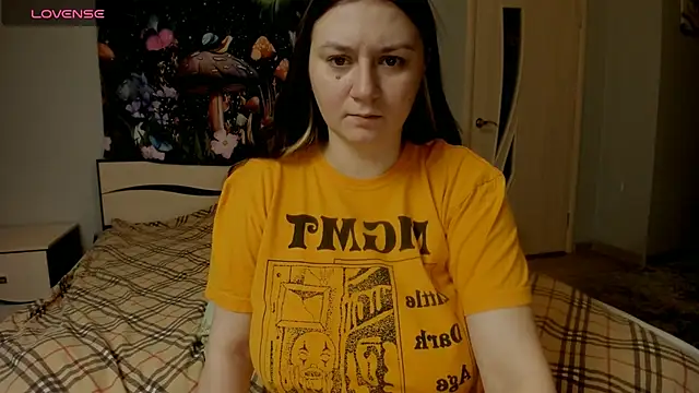 AlisaBacker online show from December 13, 2025, 8:04 pm