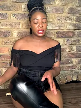 Snapshot of Ass-Queen chatting on September 25, 2025, 9:32 pm Ass-Queen online show from September 25, 2025, 9:32 pm