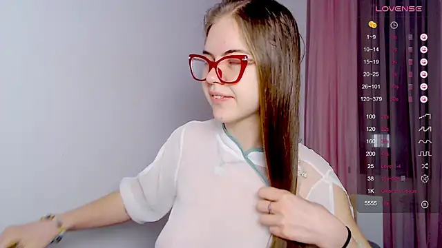 Sarah HS online show from February 6, 2026, 2:24 pm