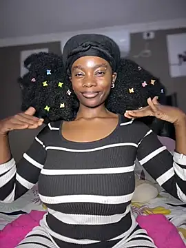 Candy-Heart online show from March 15, 2026, 9:22 pm