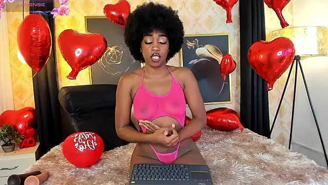 Snapshot of NATALIE_PARKERR chatting on February 17, 2026, 12:35 pm NATALIE PARKERR online show from February 17, 2026, 12:35 pm