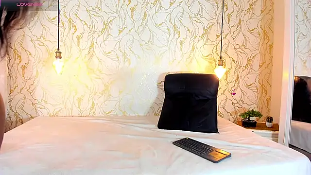 Snapshot of NATALIE_PARKERR chatting on October 22, 2025, 12:26 pm NATALIE PARKERR online show from October 22, 2025, 12:26 pm