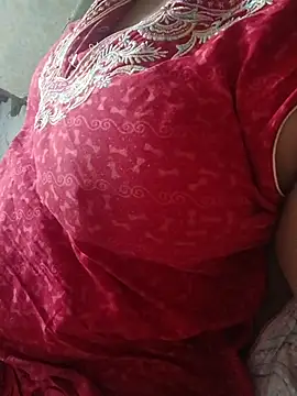 Snapshot of Ivy-09 chatting on July 2, 2026, 2:45 pm Ivy-09 online show from July 2, 2026, 2:45 pm
