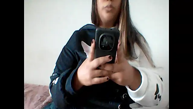 Snapshot of ArisaGonzalez chatting on November 14, 2025, 11:03 am ArisaGonzalez online show from November 14, 2025, 11:03 am