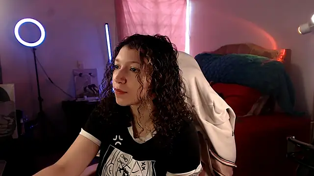 AllyDonfort online show from December 22, 2025, 8:31 pm