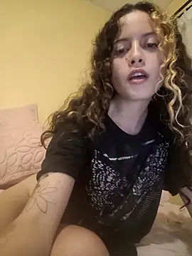 frikigyal online show from March 23, 2025, 2:48 am