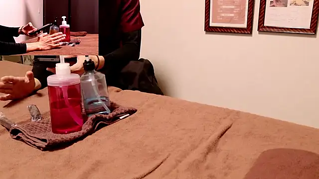 Hanabi-hentai online show from December 2, 2025, 1:13 pm