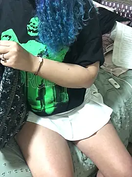 KesshoOppaii online show from January 12, 2025, 5:13 am