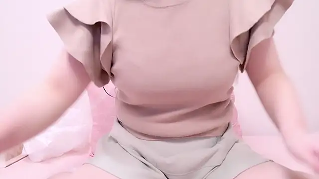 Snapshot of x--Miu--x chatting on March 14, 2025, 10:07 am x--Miu--x online show from March 14, 2025, 10:07 am