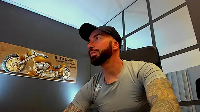 Snapshot of AronGrant chatting on November 30, 2025, 11:11 am AronGrant online show from November 30, 2025, 11:11 am