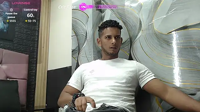 Chris Dick23 online show from October 31, 2025, 5:26 am