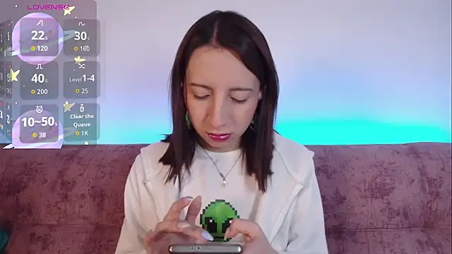 Miiaa doll online show from January 6, 2026, 1:53 am