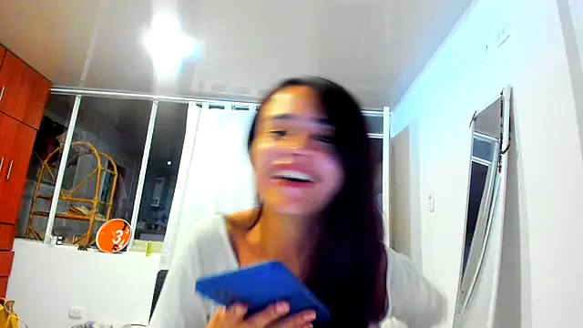 Snapshot of reme_ark23 chatting on December 23, 2025, 3:50 am reme ark23 online show from December 23, 2025, 3:50 am