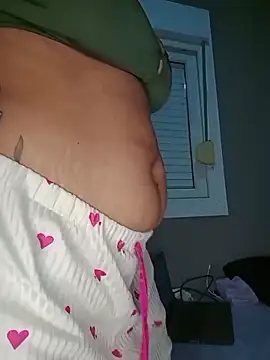 Su Duarte 1 online show from April 5, 2026, 2:18 am