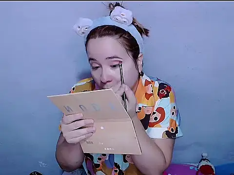 SubLayla01 online show from February 20, 2026, 5:15 pm