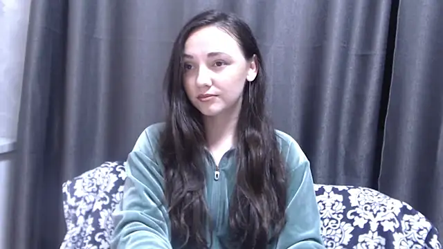 Snapshot of StacyMind chatting on October 13, 2025, 8:10 pm StacyMind online show from October 13, 2025, 8:10 pm
