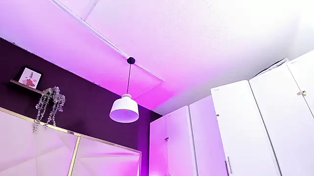 April bowie online show from March 12, 2026, 12:31 pm