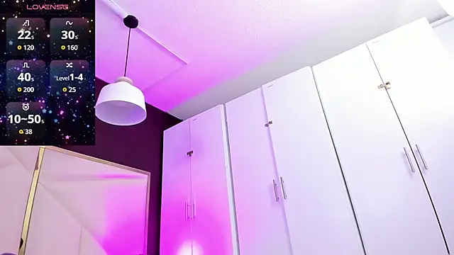 April bowie online show from January 9, 2026, 11:28 am