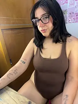 agoosvokk online show from March 1, 2026, 9:15 pm