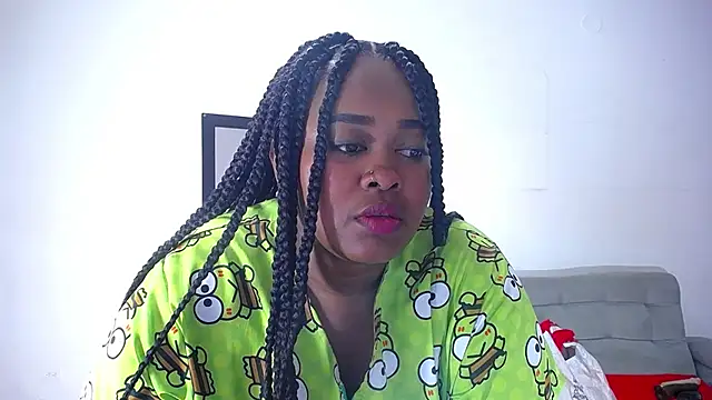 exotic karmella online show from February 6, 2026, 9:11 pm