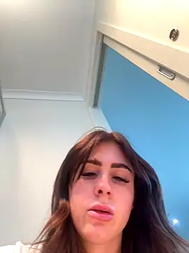 aus queen online show from November 15, 2025, 12:47 am