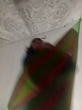 Hellen dumont online show from September 29, 2025, 2:29 am