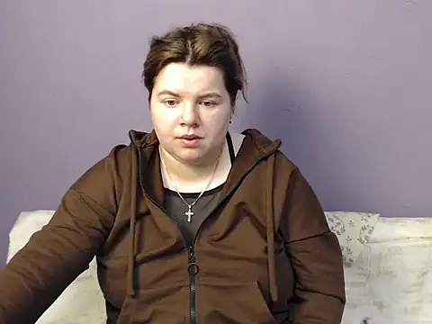 so shy online show from November 11, 2025, 7:47 am