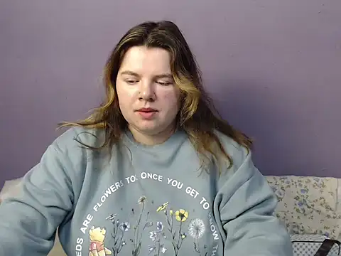 so shy online show from November 16, 2025, 7:13 am