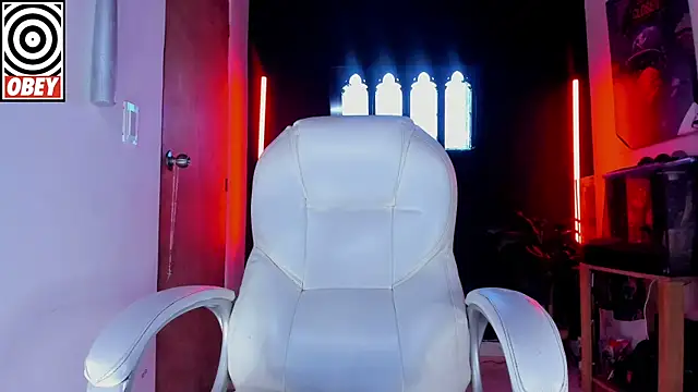 Snapshot of kingbear777 chatting on November 26, 2025, 6:02 am kingbear777 online show from November 26, 2025, 6:02 am