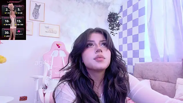 Snapshot of Ag4ta_ chatting on March 5, 2025, 8:42 pm Ag4ta  online show from March 5, 2025, 8:42 pm