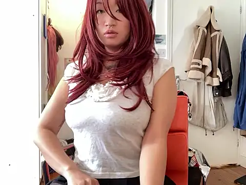 xxxYUKARIxxx online show from April 21, 2026, 1:07 pm